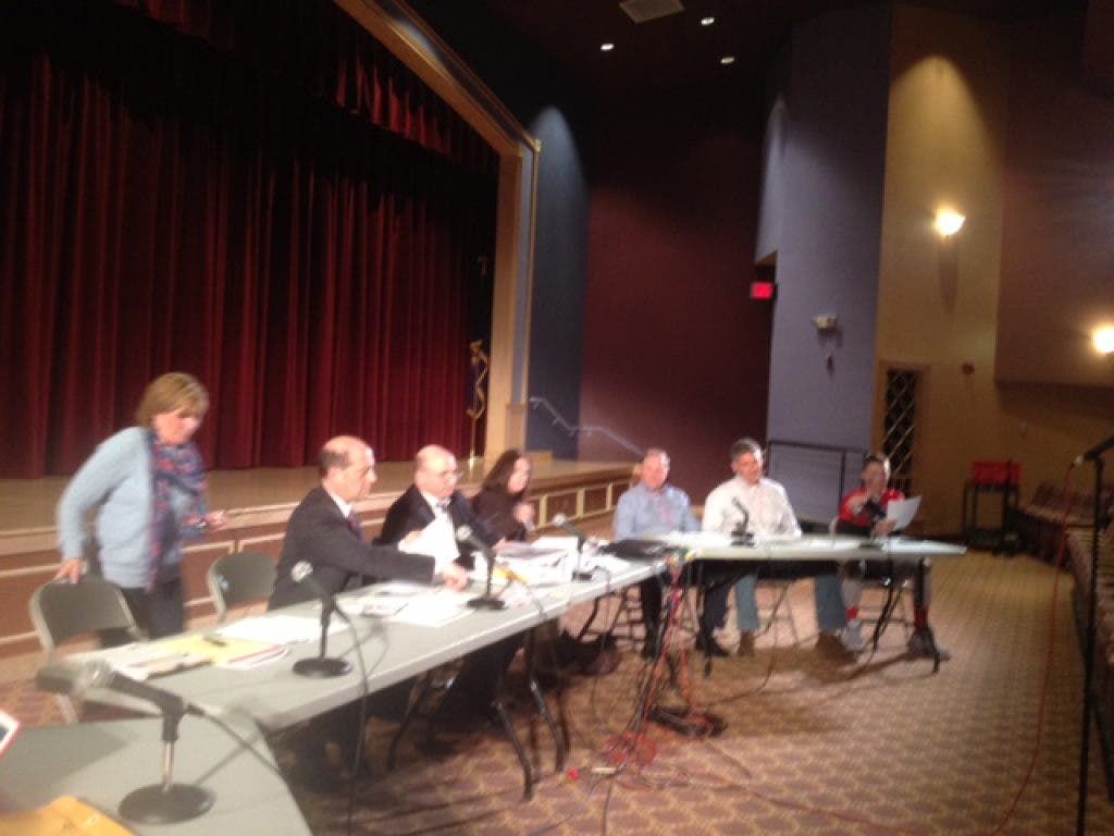 News small post card thumbnail