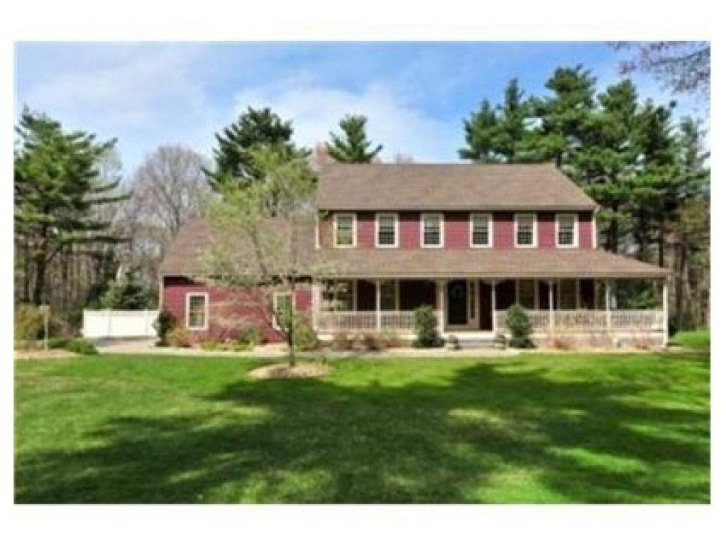Holliston Antique Colonial Sold Holliston, MA Patch