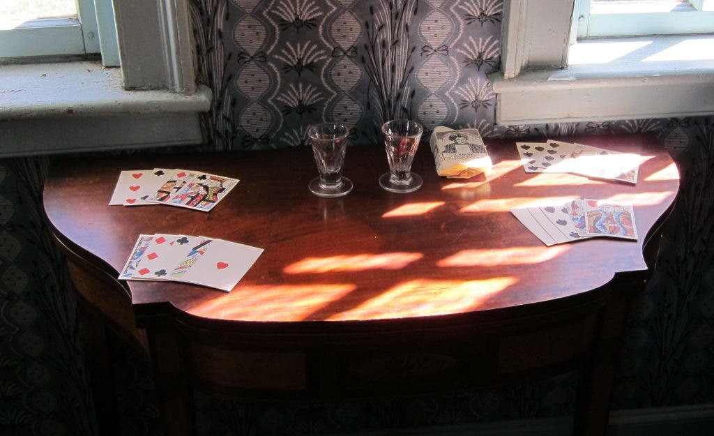 News small post card thumbnail