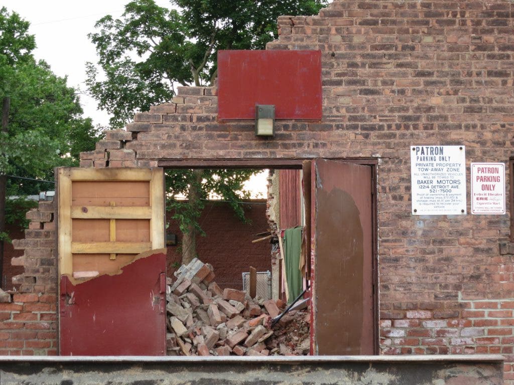 News small post card thumbnail