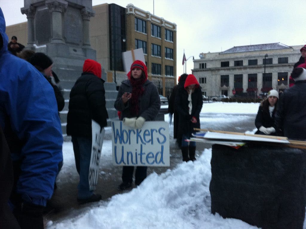 News small post card thumbnail