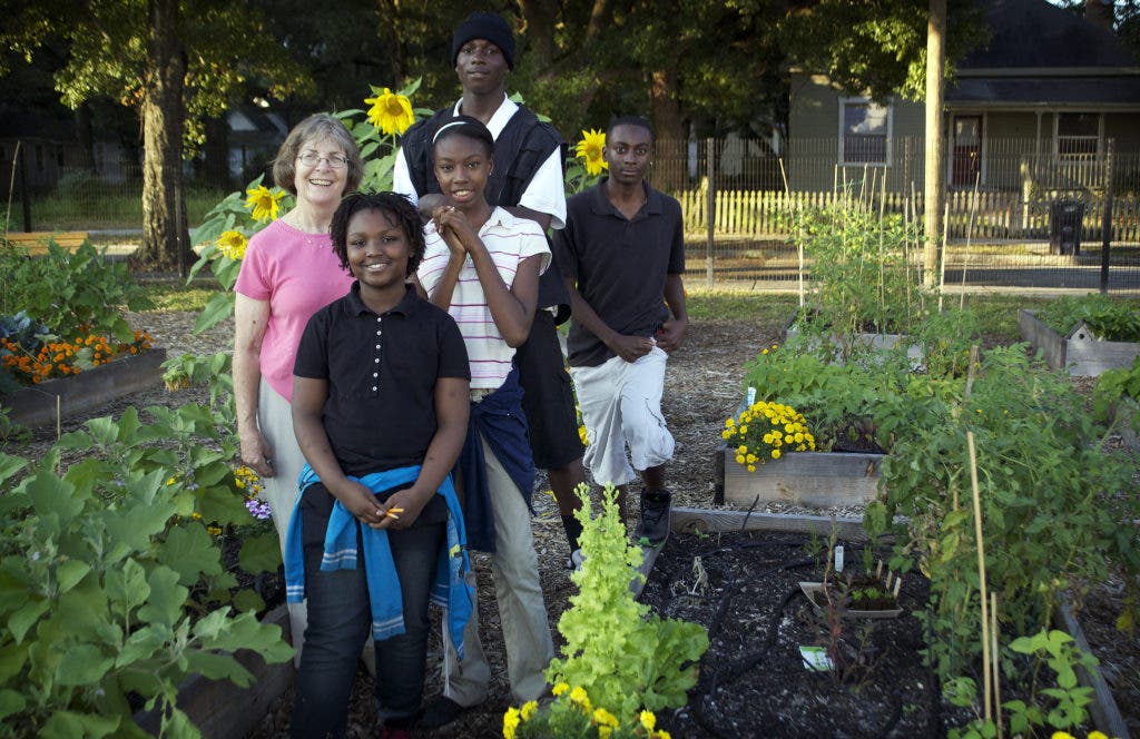 Tampa Heights Community Garden to Celebrate Earth Day