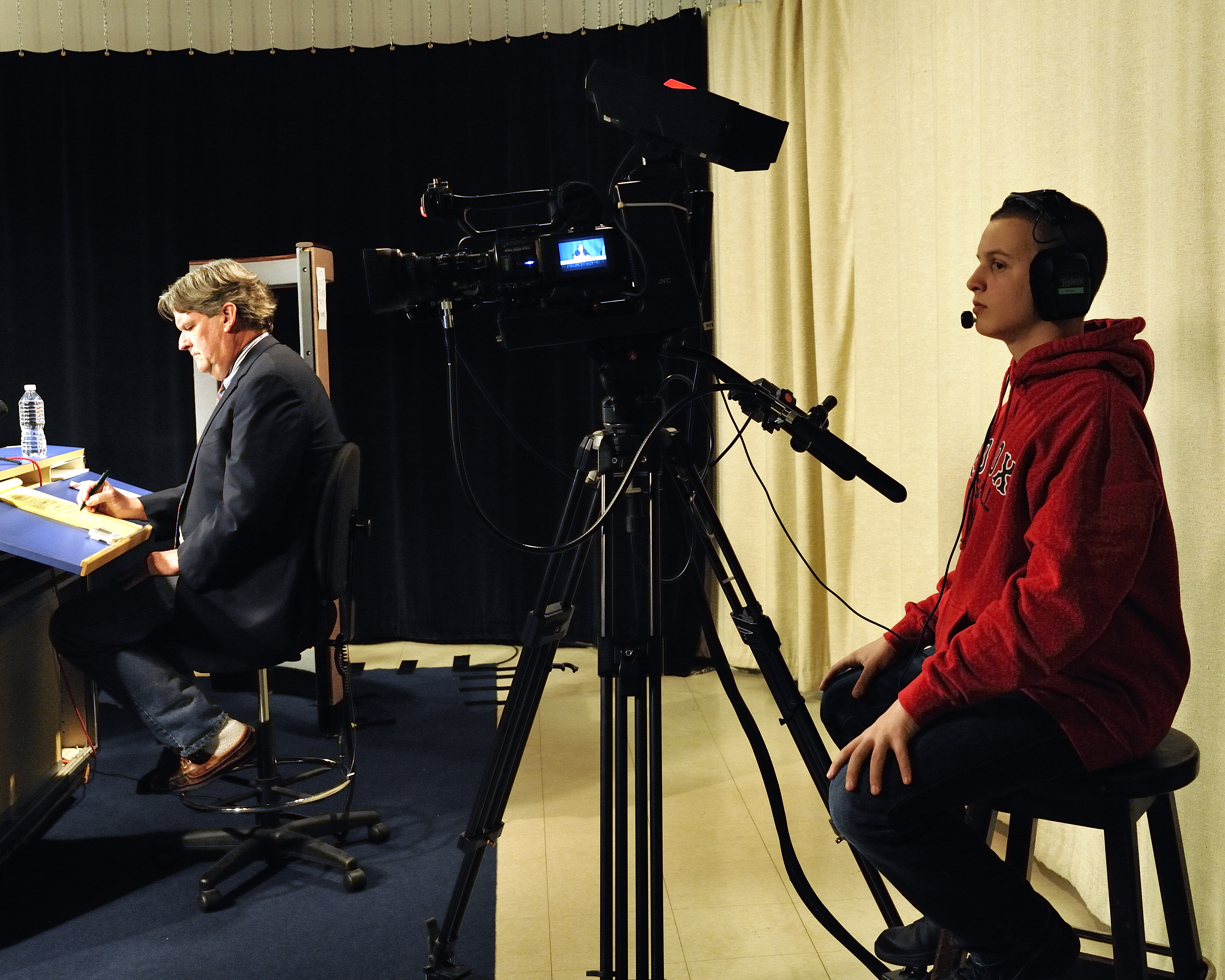 News small post card thumbnail