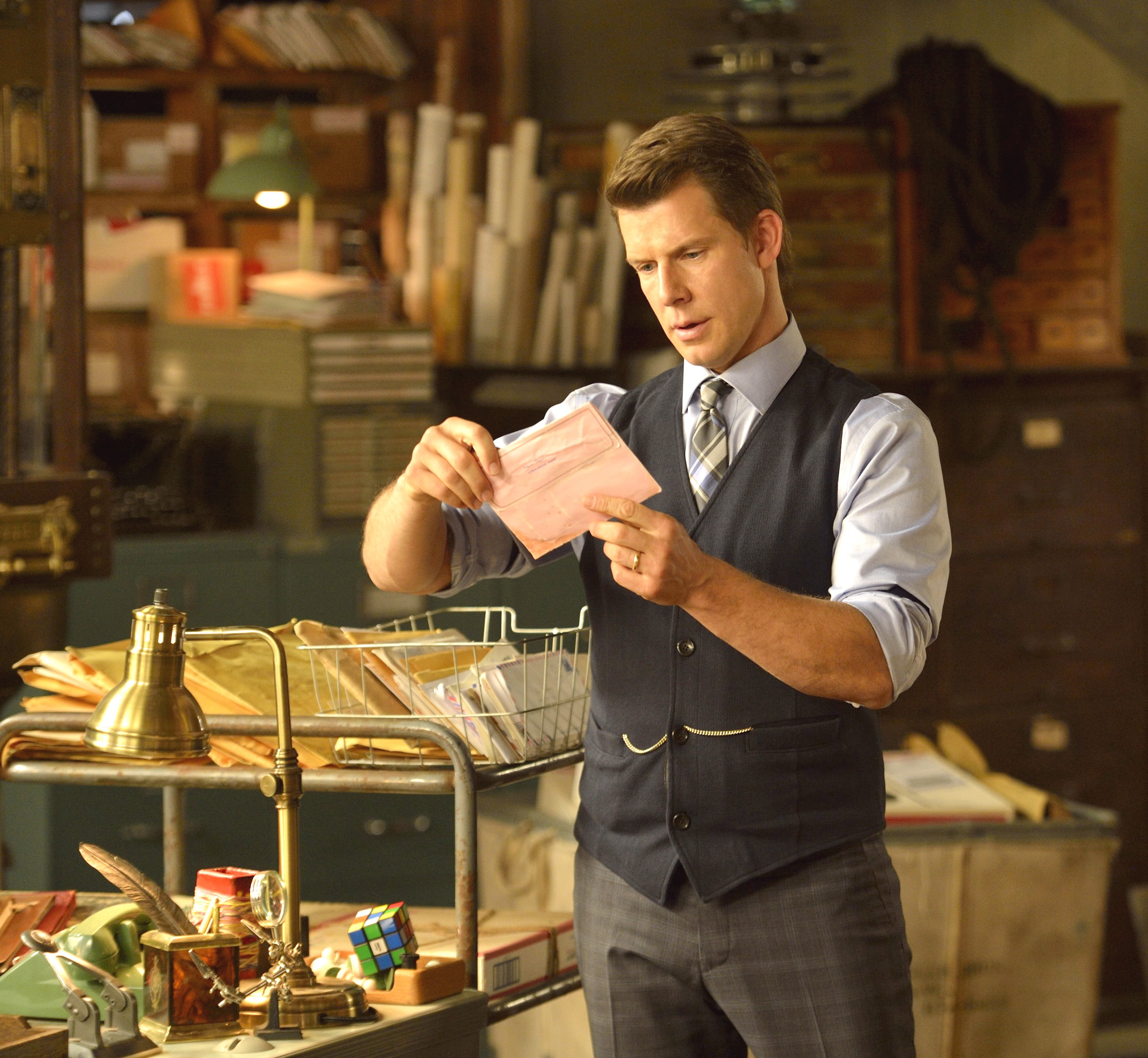 News small post card thumbnail