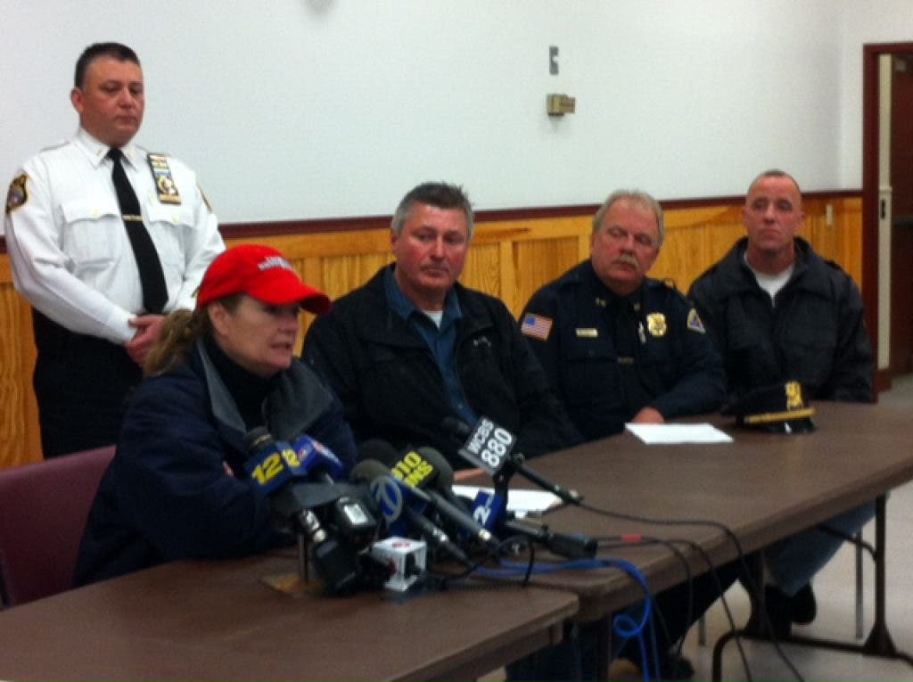 News small post card thumbnail