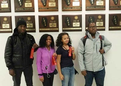 News small post card thumbnail