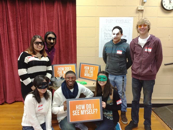 News small post card thumbnail