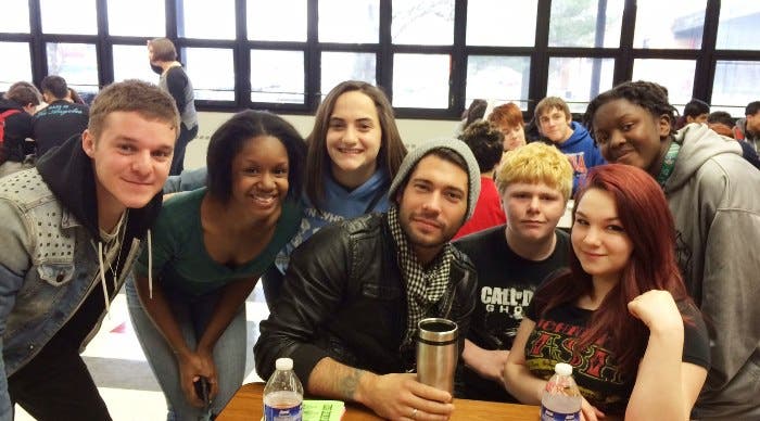 News small post card thumbnail