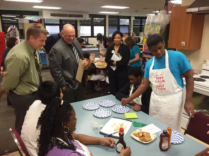 News small post card thumbnail