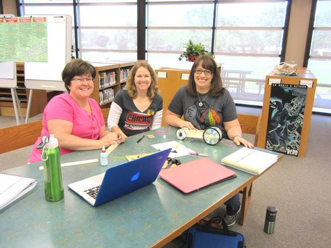 News small post card thumbnail