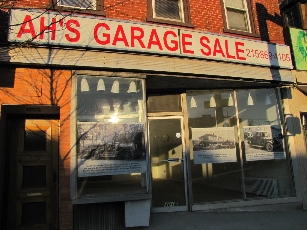 News small post card thumbnail