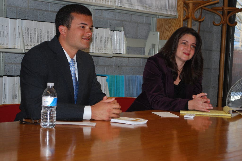 News small post card thumbnail