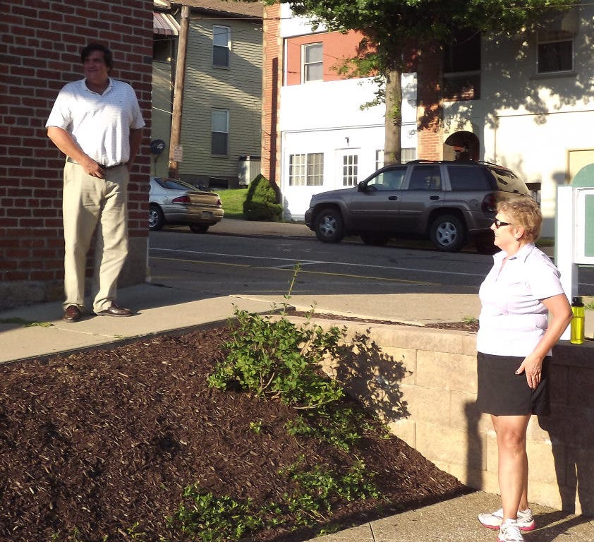 News small post card thumbnail