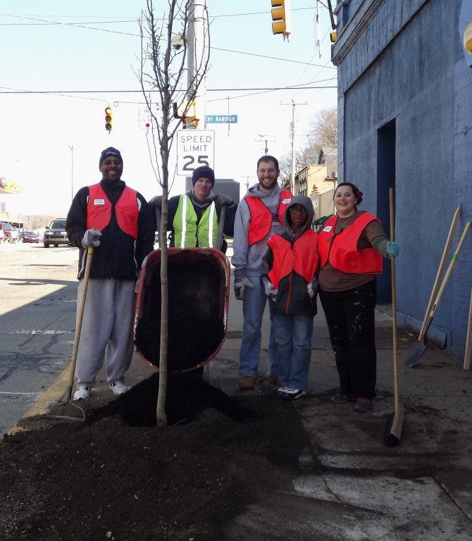 News small post card thumbnail