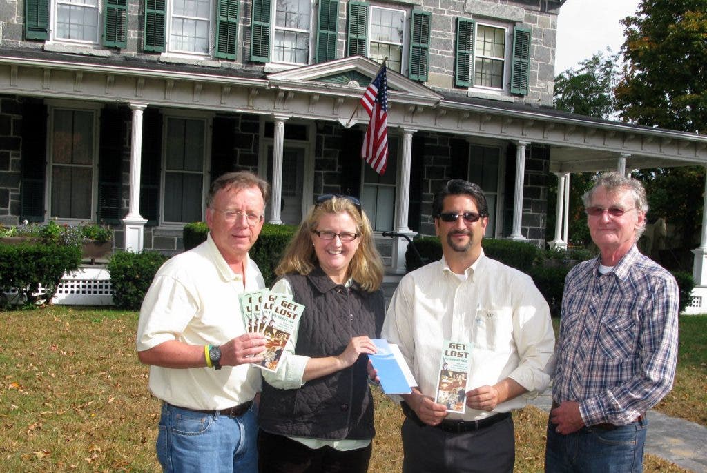 News small post card thumbnail