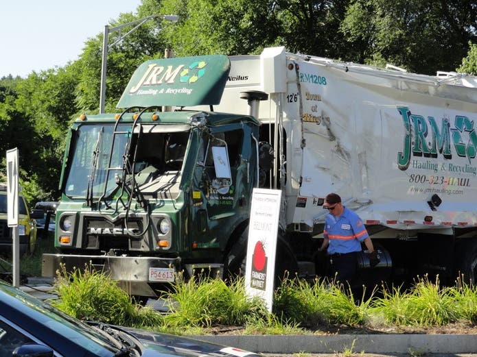 PHOTOS/VIDEO: Garbage Truck Rolls Over on Pleasant Street | Arlington