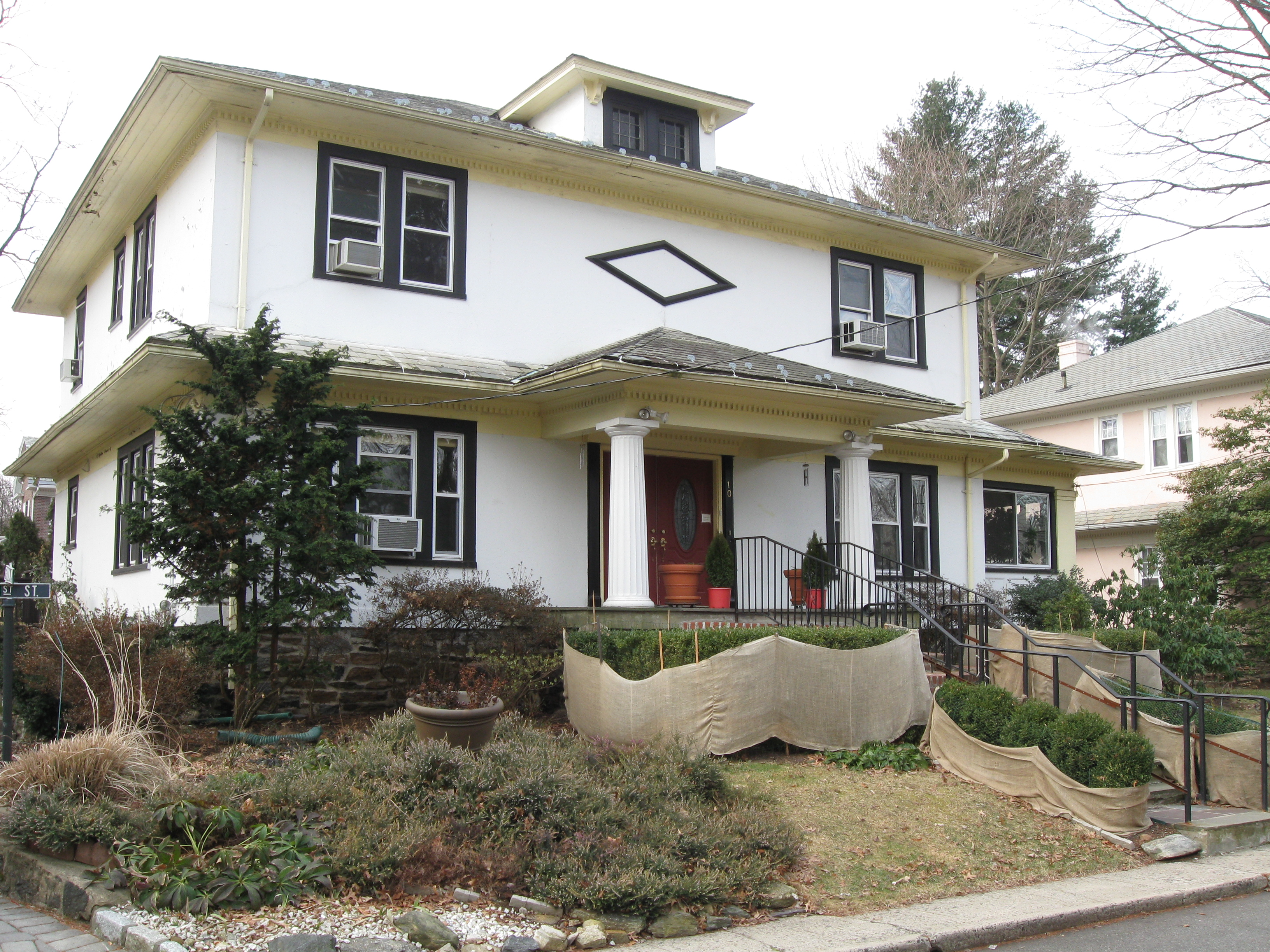 News small post card thumbnail