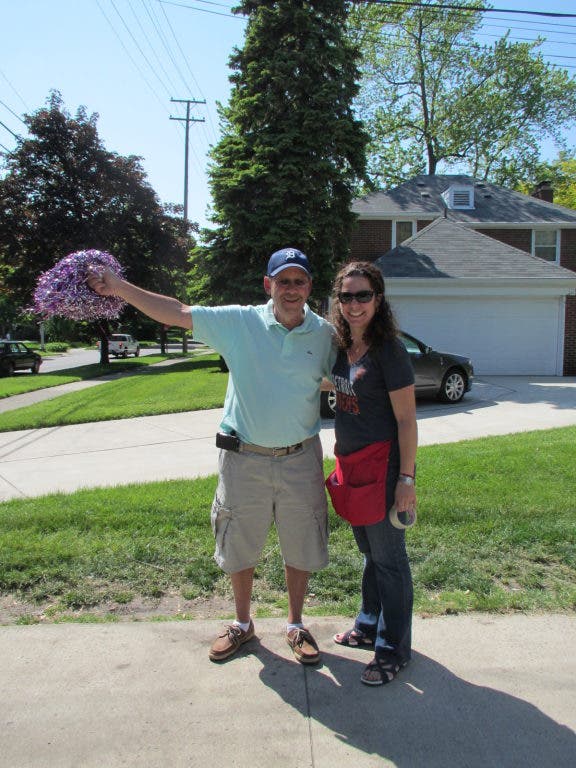 Huntington Woods Garage Sale is Hopping on First Day Huntington Woods
