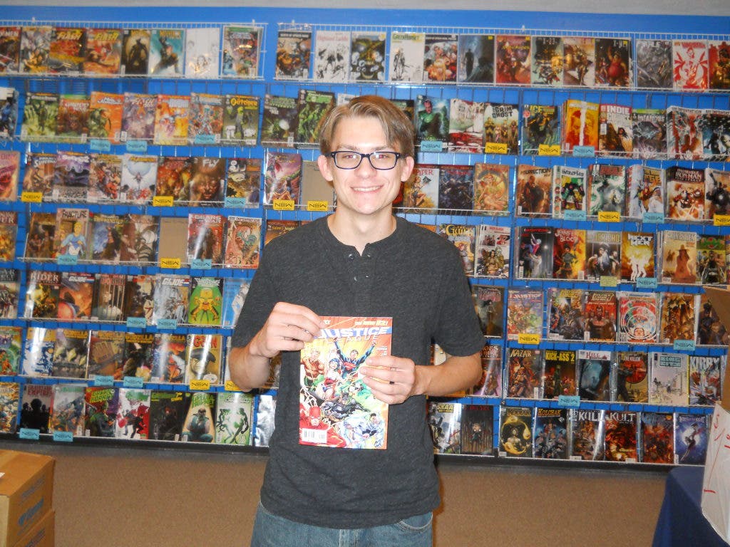 News small post card thumbnail