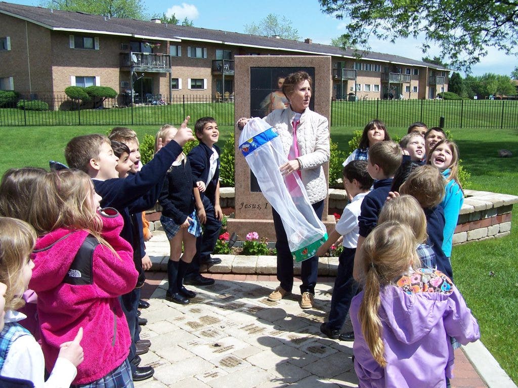 News small post card thumbnail