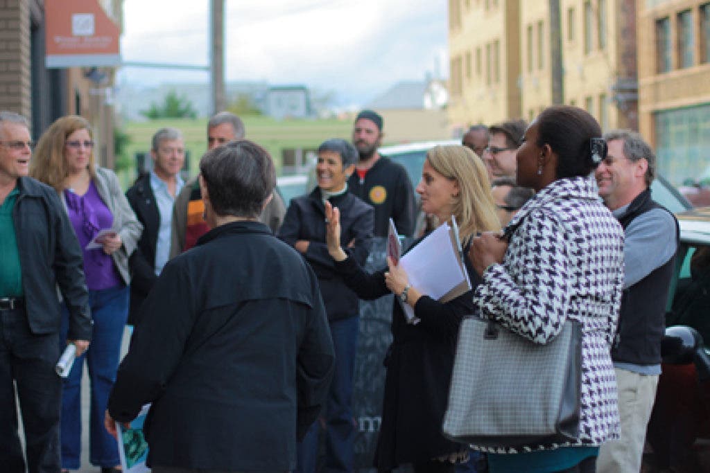 News small post card thumbnail