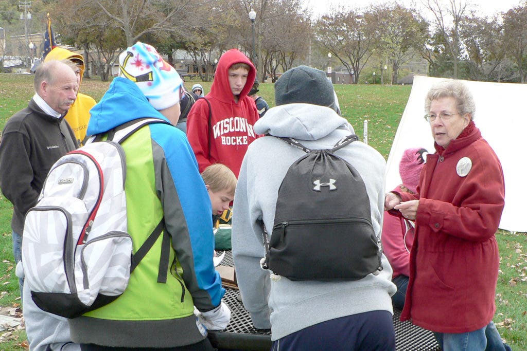 News small post card thumbnail