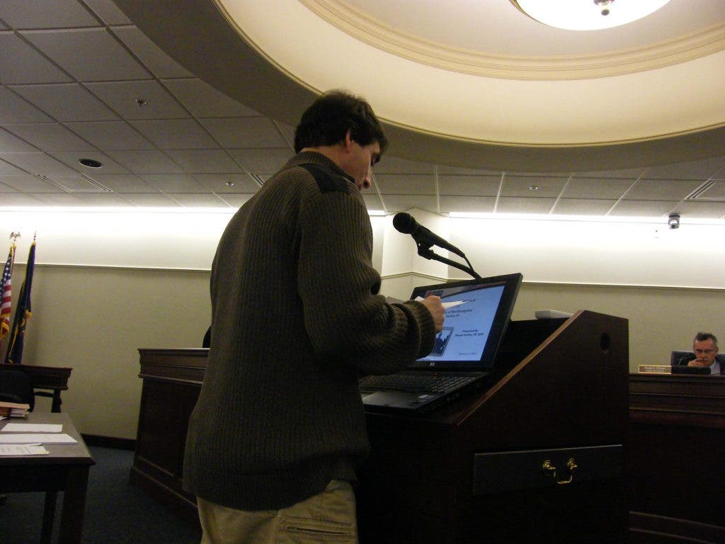 News small post card thumbnail