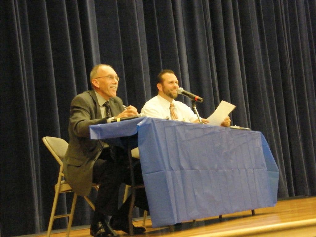 News small post card thumbnail