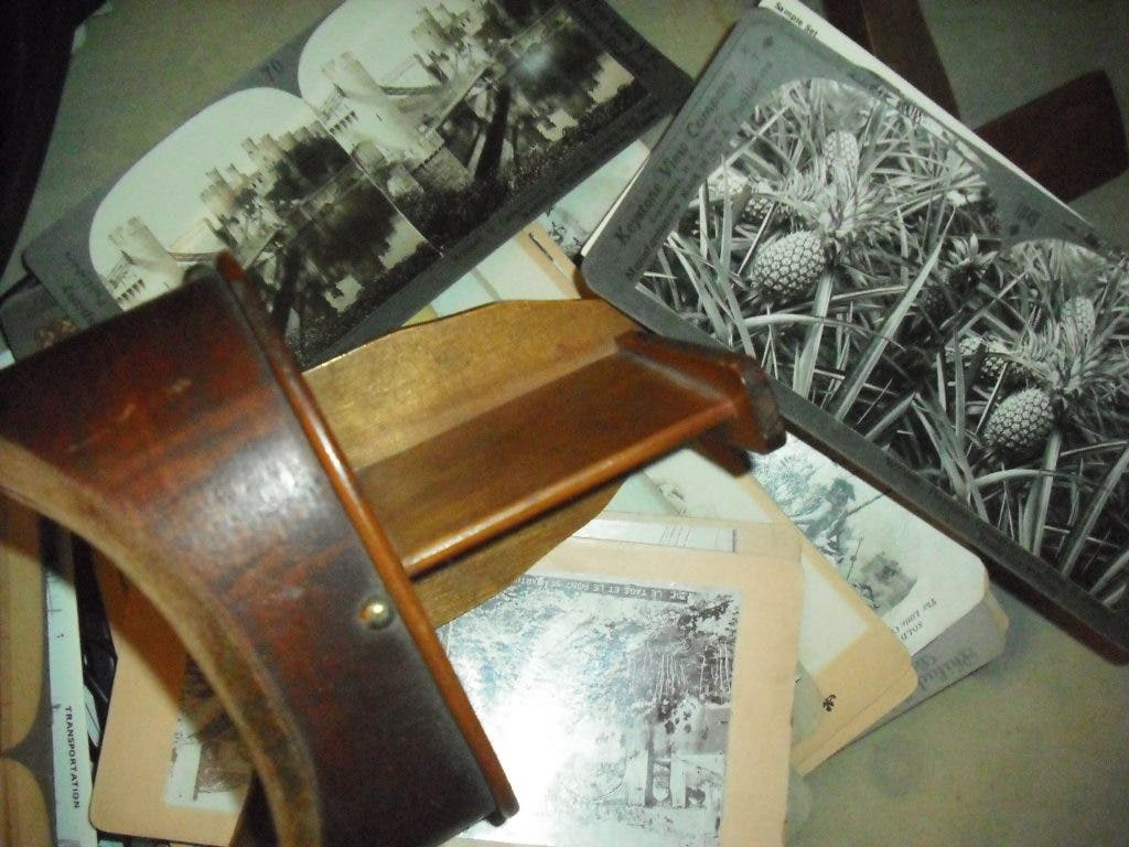 News small post card thumbnail
