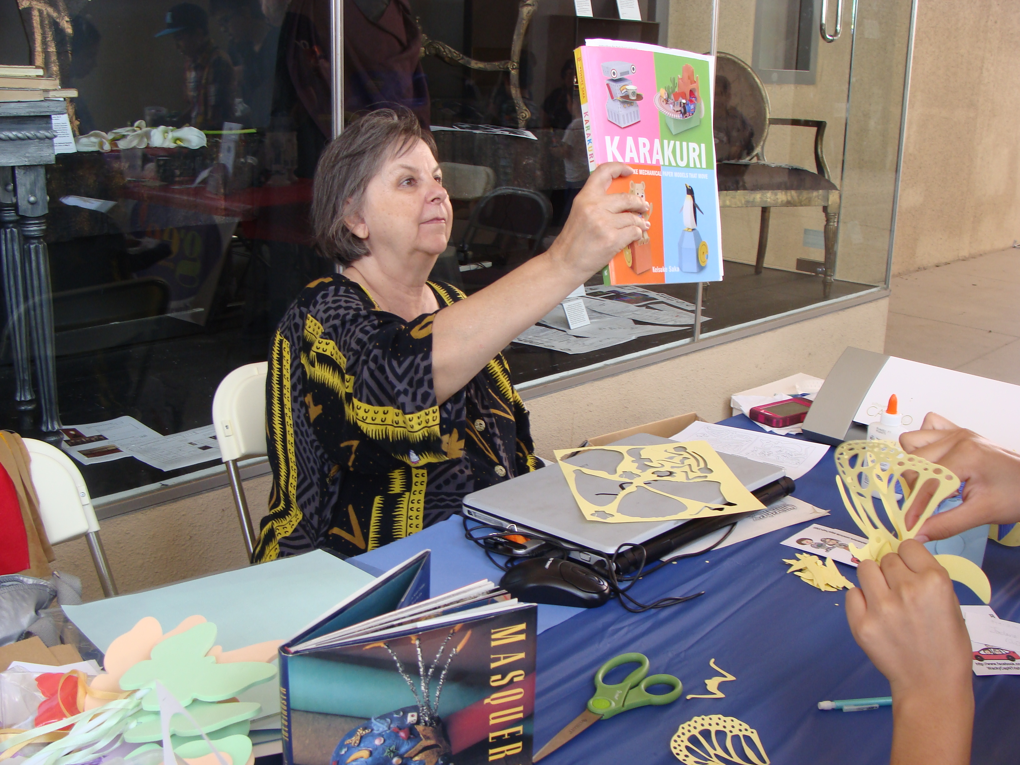 News small post card thumbnail