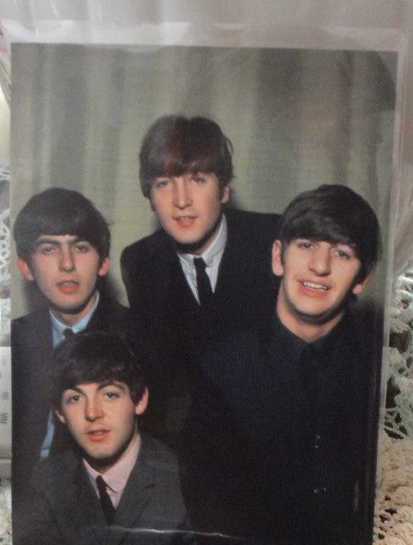 News small post card thumbnail