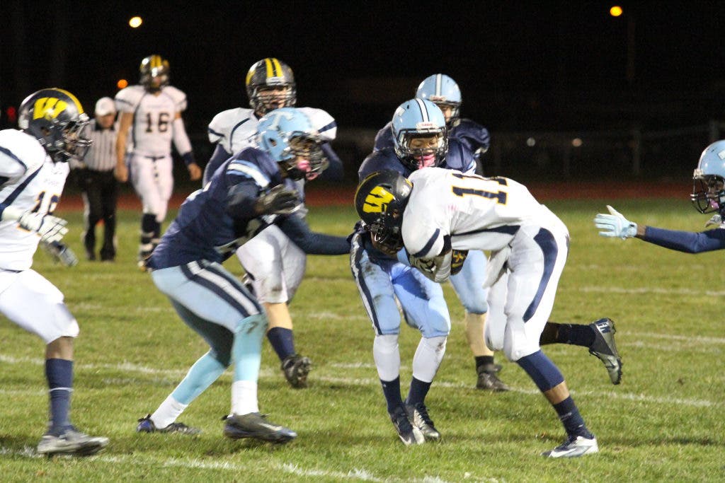 Wyandotte Football Wins District Title, Advances in State Playoffs