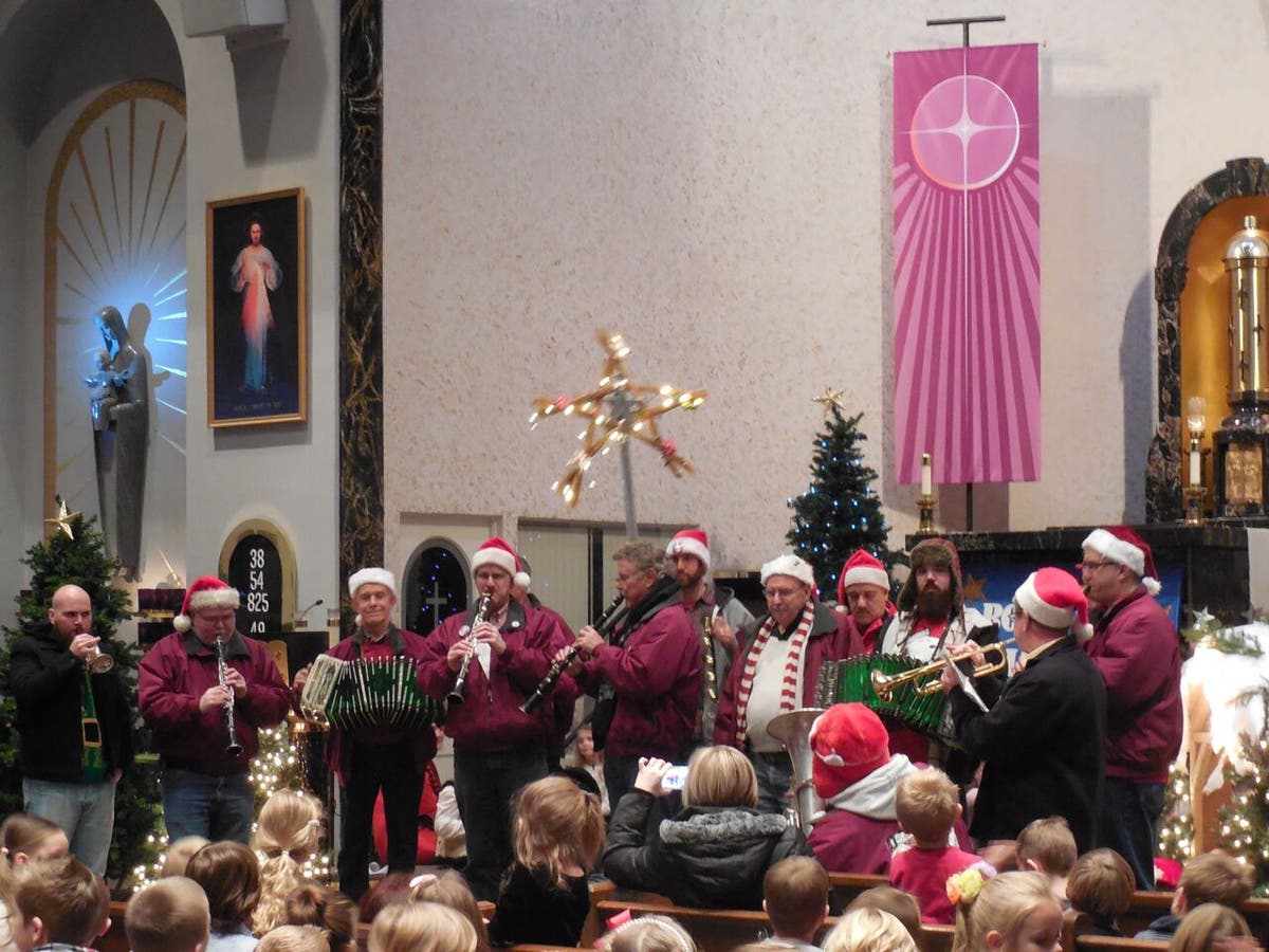 The Polish Carolers perform for St. Mary Nativity Polish School Joliet, IL Patch