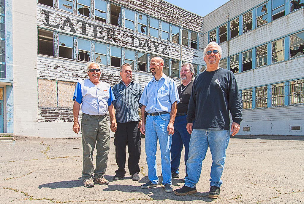 News small post card thumbnail