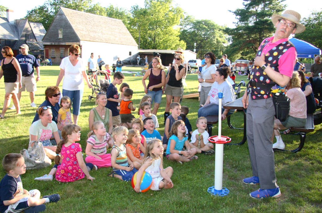 News small post card thumbnail