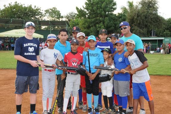 Zoned Sports Academy Teams Up With BaseballDonations Bridgewater zoned-sports-academy-teams-up-with-baseballdonations-bridgewater