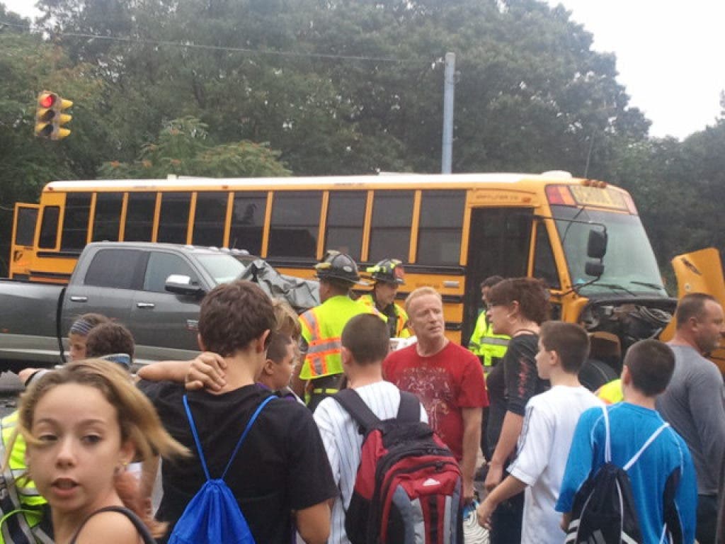 PHOTOS: School Bus Crash Closes Harned Road | Commack, NY Patch