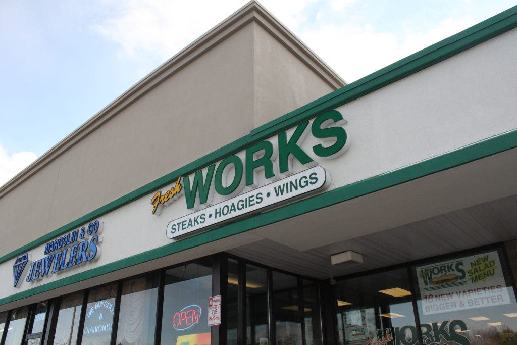 News small post card thumbnail