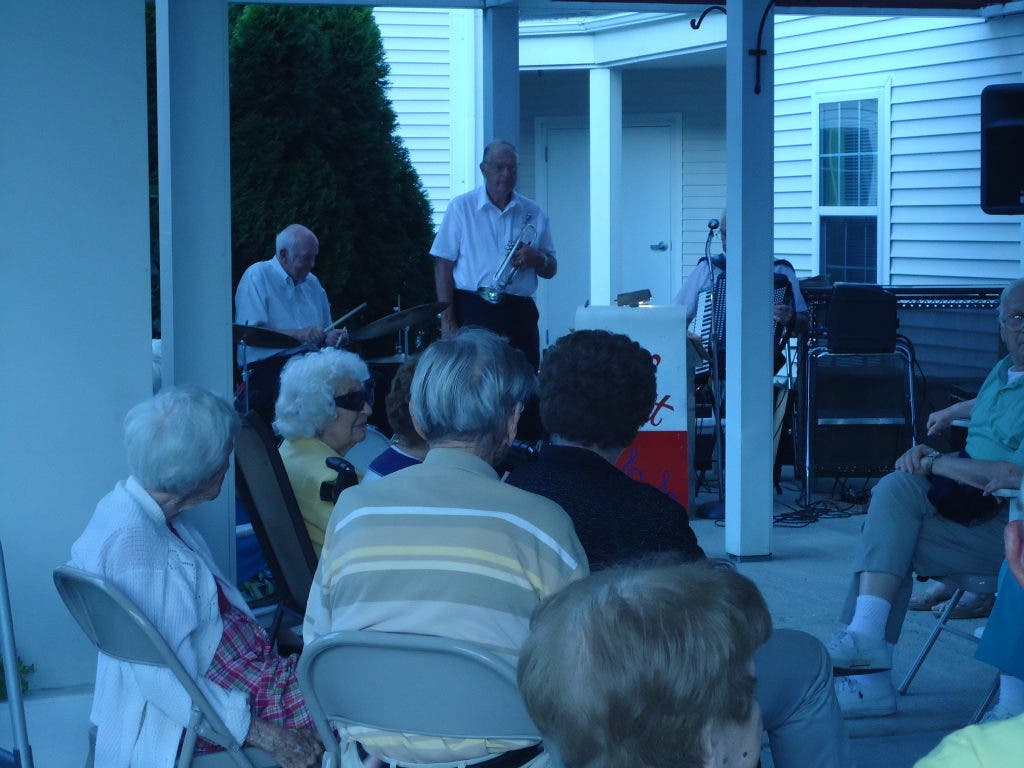 News small post card thumbnail