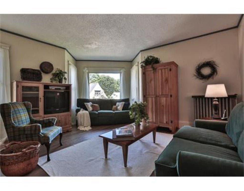 West Roxbury Home of the Week 64 Hastings St. West Roxbury, MA Patch