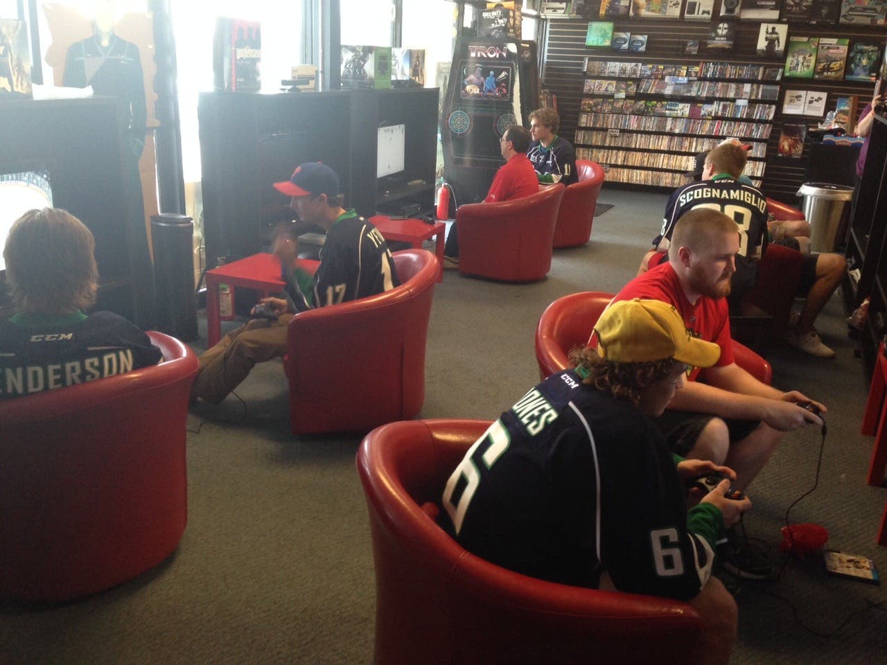 News small post card thumbnail