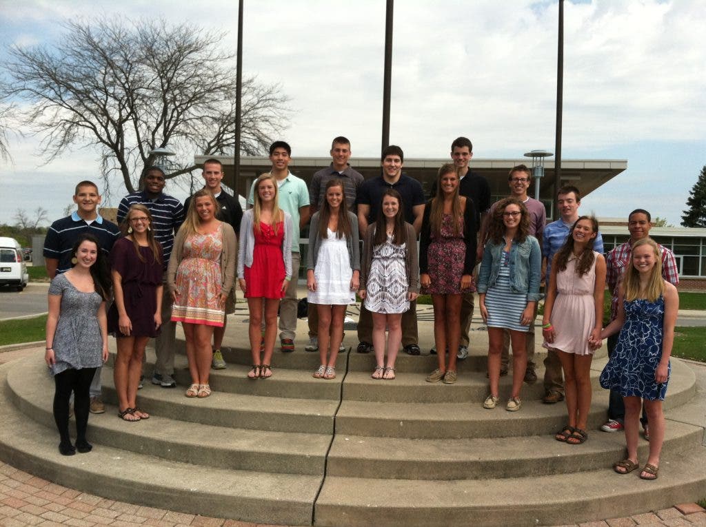 PHOTOS: Sunny Skies for Brookfield Central Prom | Brookfield, WI Patch
