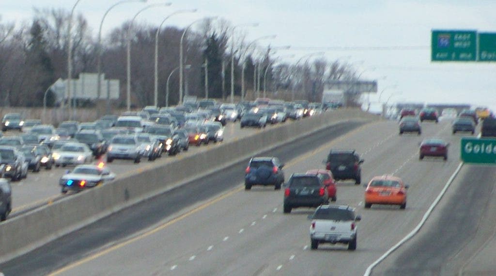 Highway 100 Shuts Down Early Saturday Morning