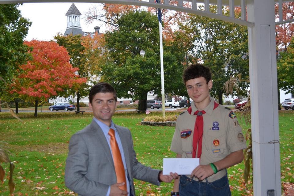 News small post card thumbnail