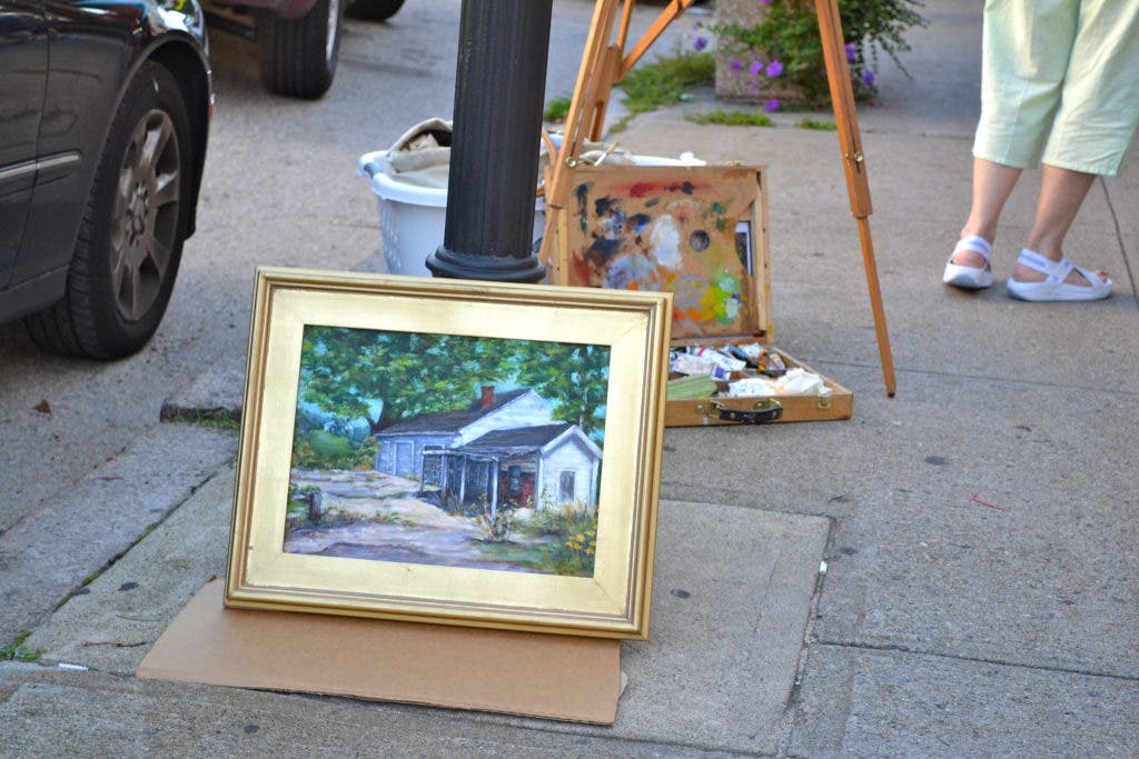 News small post card thumbnail