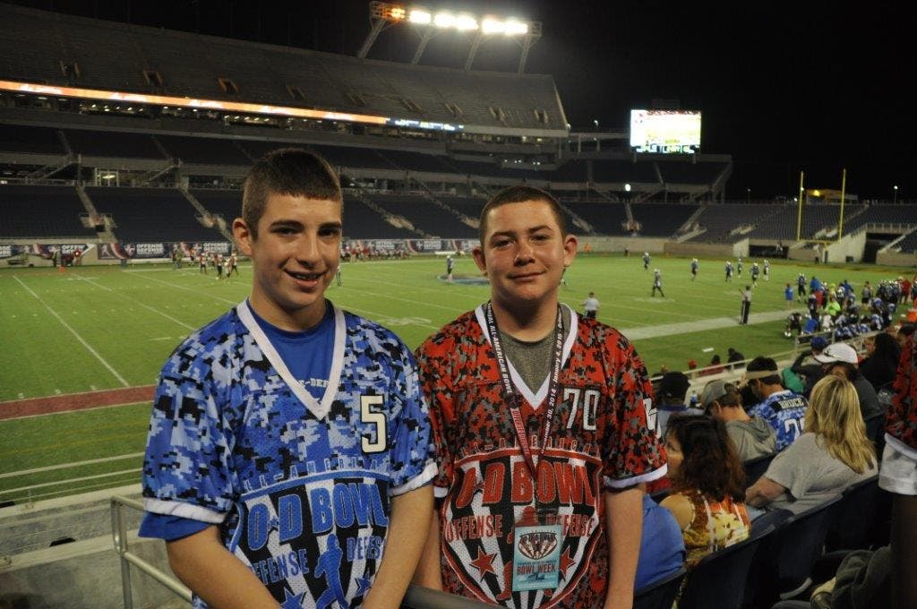 News small post card thumbnail