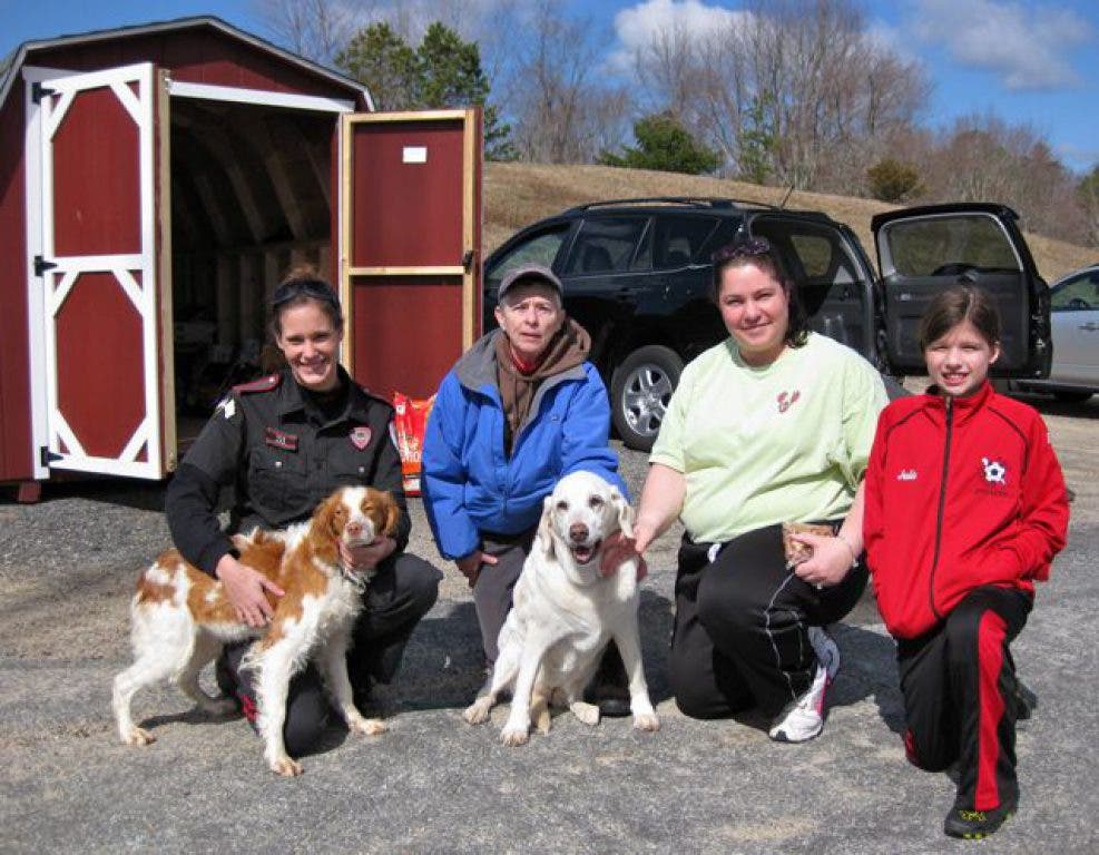 Maggie's Pet Pantry A Food Bank For Pets Narragansett, RI Patch