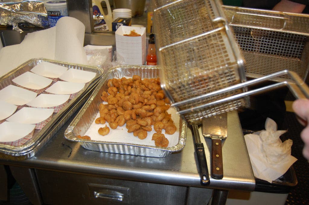 Fresh Catch FamilyRun Fish Fry is Back at St. Teresa of Avila North