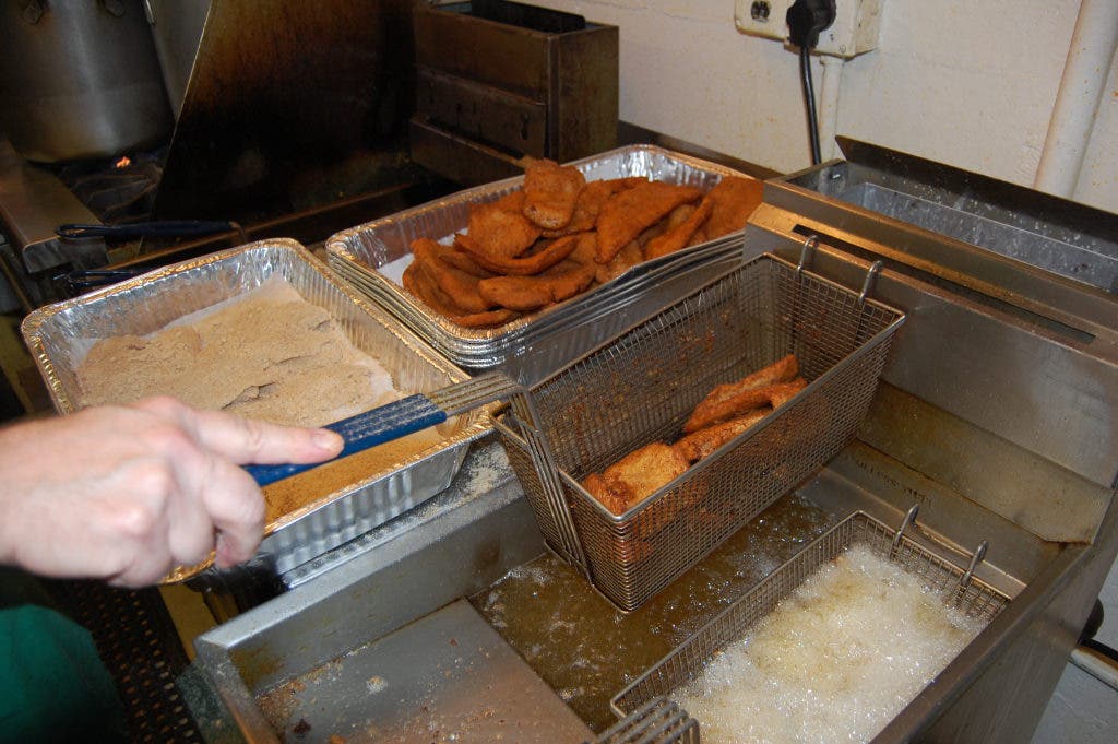 Fresh Catch FamilyRun Fish Fry is Back at St. Teresa of Avila North