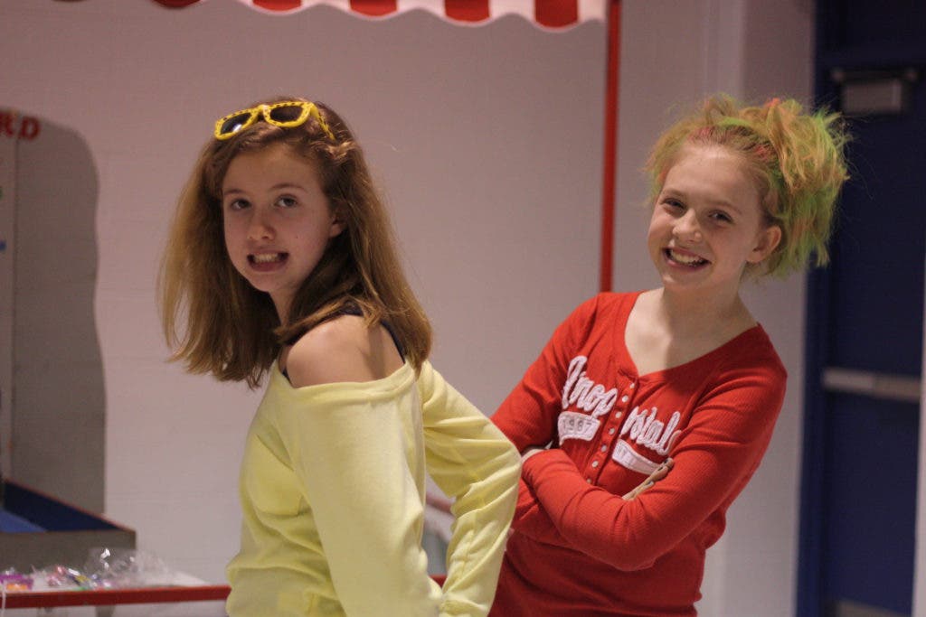 Photo Gallery Woodbury's Royal Oaks Elementary Holds Spring Carnival